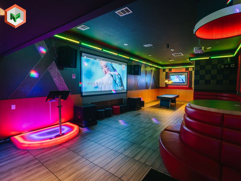 Màu sơn phòng karaoke đẹp đem lịa trải nghiệm tốt cho khách hàng