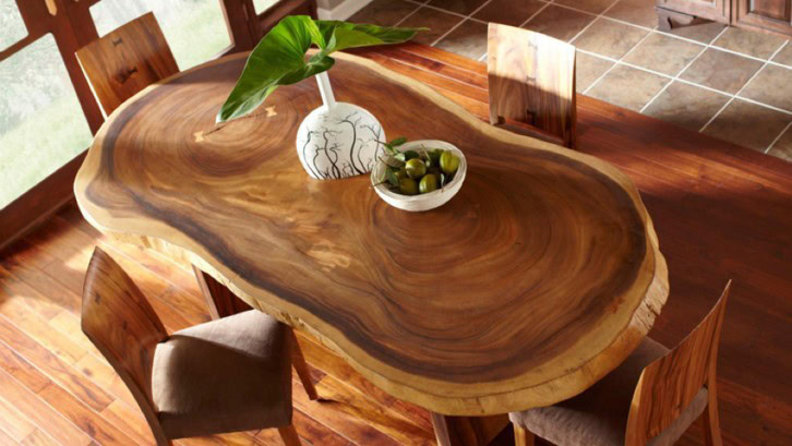 Hướng Dẫn Sơn Lại Đồ Gỗ Đơn Giản, Đúng Kỹ Thuật 17 Lớp phủ bóng hoàn thiện giúp bảo vệ lớp sơn màu và tạo độ bóng cho đồ gỗ