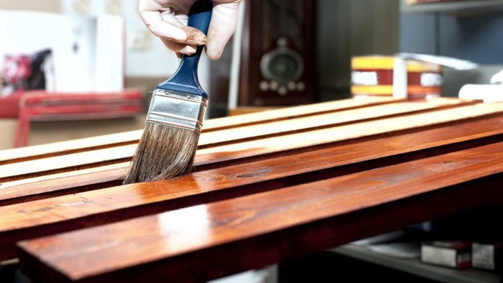 Hướng Dẫn Sơn Lại Đồ Gỗ Đơn Giản, Đúng Kỹ Thuật 15 Sơn lót đóng vai trò quan trọng trong việc tạo nền cho lớp sơn phủ (topcoat)