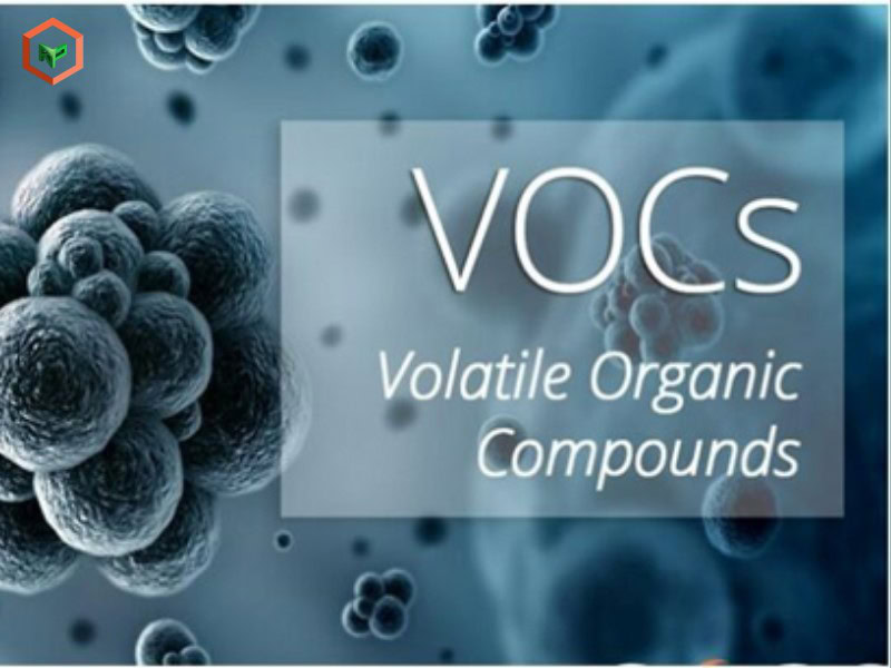 Các loại VOC phổ biến bao gồm Formaldehyde, Toluene, Xylene, Ethylene glycol. Chúng có khả năng bay hơi vào không khí và tham gia vào các phản ứng hóa học, ảnh hưởng đến sức khỏe con người và góp phần gây ô nhiễm môi trường. 