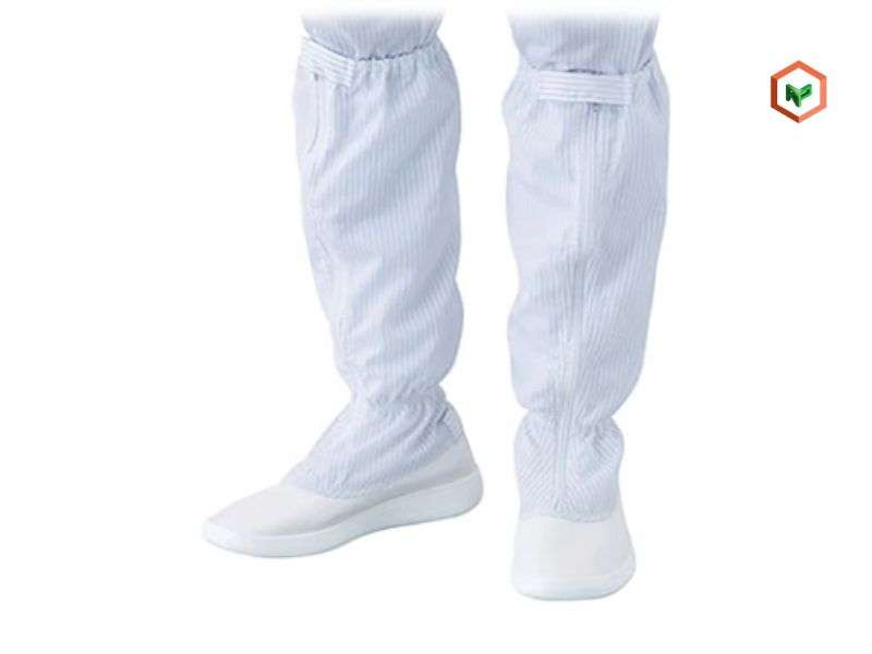 Đồ Bảo Hộ Cho Thợ Sơn Gồm Những Gì? 19 Giày bảo hộ lao động