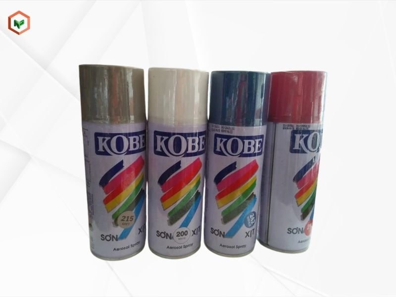 Sơn phun KOBE là dòng sơn xịt cao cấp, được thiết kế đặc biệt để phù hợp với khí hậu nhiệt đới, mang lại độ bền và tính thẩm mỹ cao